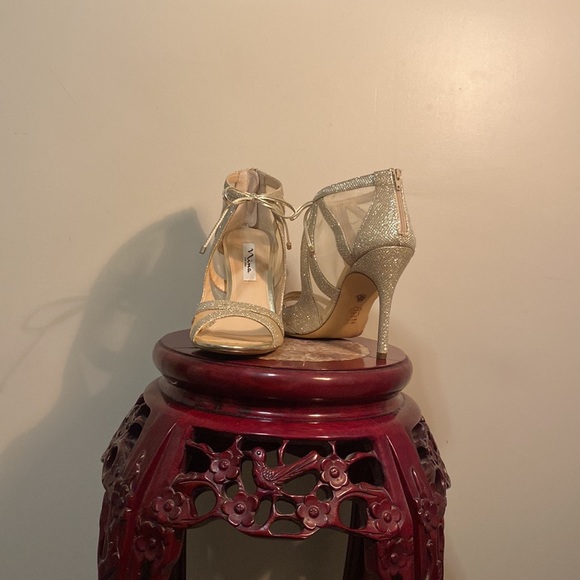 Nina gold sparkle heel 8.5 - Picture 6 of 7